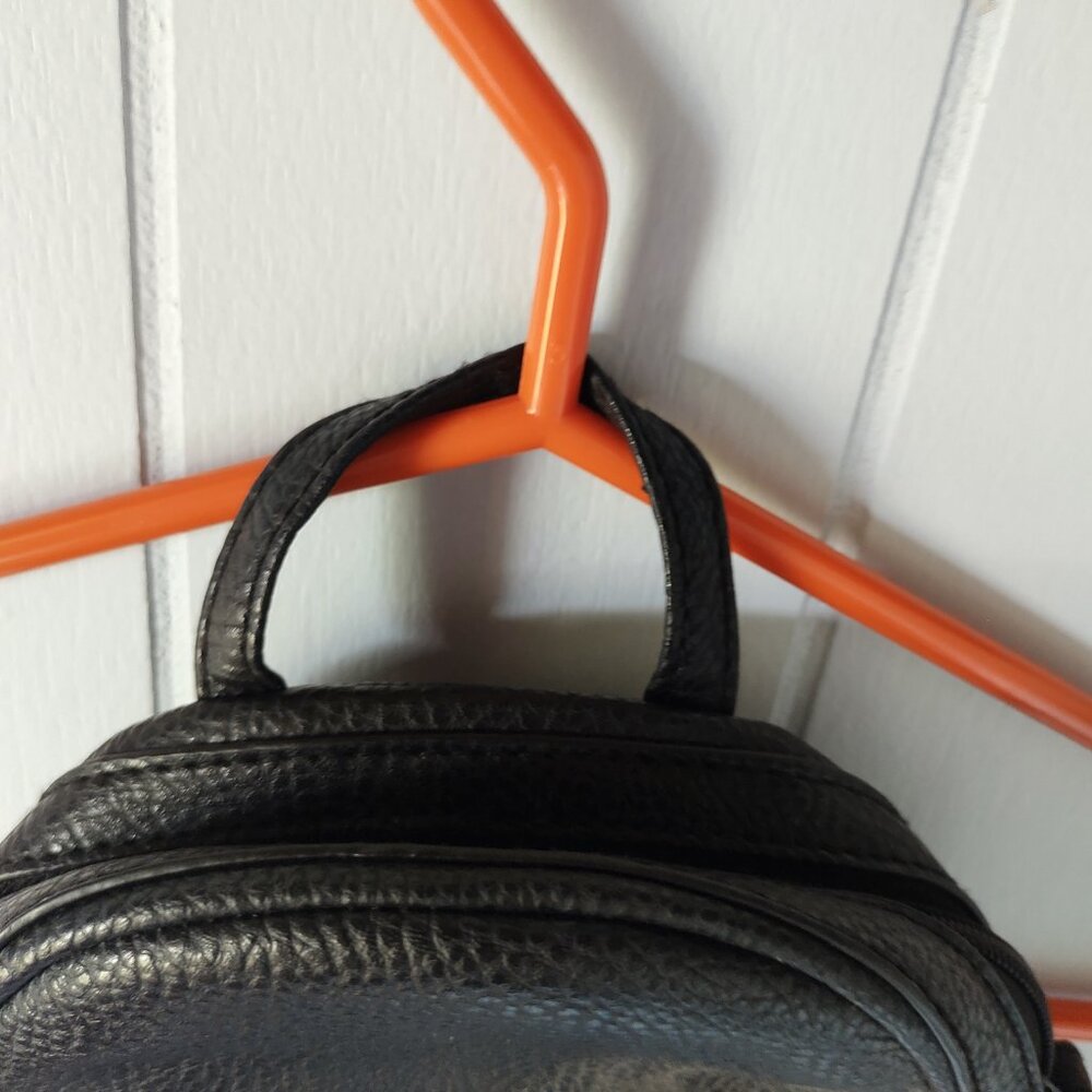 Avon Signature Small Multiway Bag - Picture 4 of 8